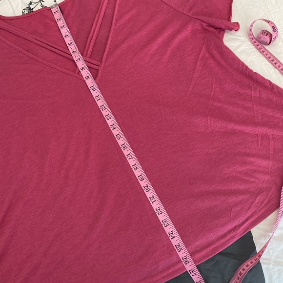 SHEIN Fit Pink T-shirt Women’s Size 2X - Picture 5 of 6